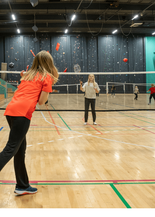 handicappet grundigt fordomme Badminton børn - let øvede/øvede (10-16 år) 23/24 (DGI Byen) - i København,  Vesterbro